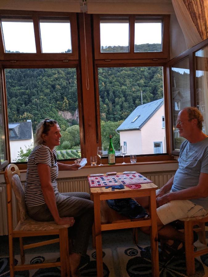 Weingut Pension Hammes-Krueger Ellenz-Poltersdorf Exterior foto
